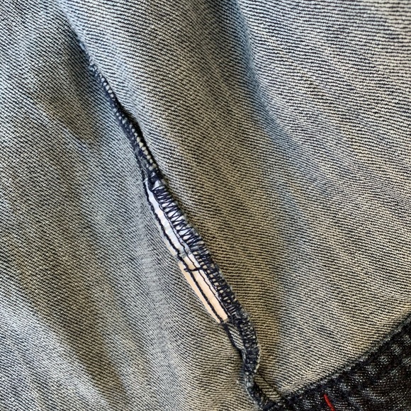 Toomy Hilfiger denim jacket, medium. - Picture 5 of 11